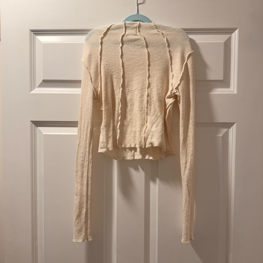 BDG Cream Long Sleeve Crop Top - Picture 6 of 6